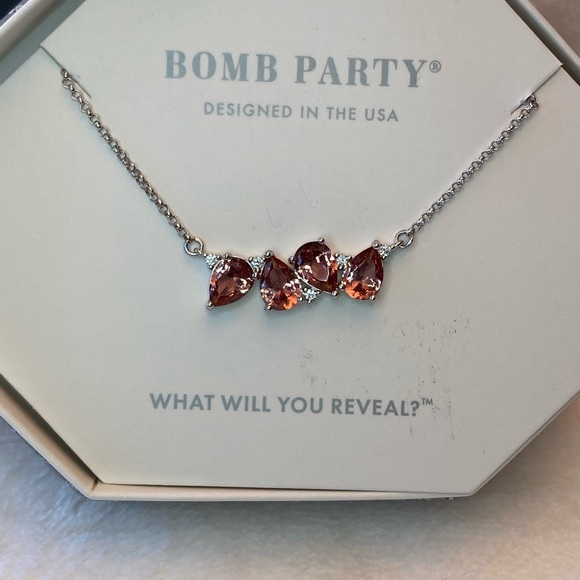 The Sterling Club - Picture 2 of 3